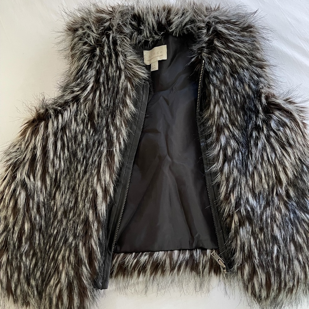 Hinge faux fur vest Size S